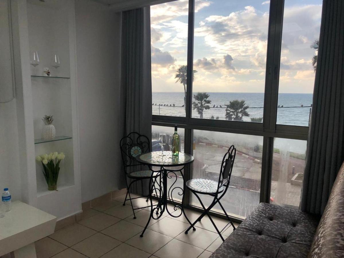 Sea Line Hotel From R&A Group Bat Yam Buitenkant foto