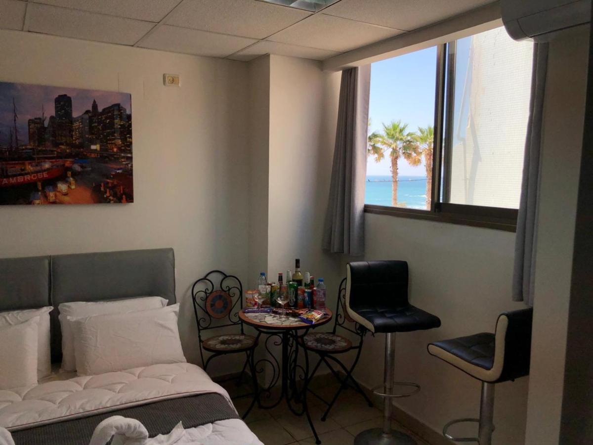 Sea Line Hotel From R&A Group Bat Yam Buitenkant foto