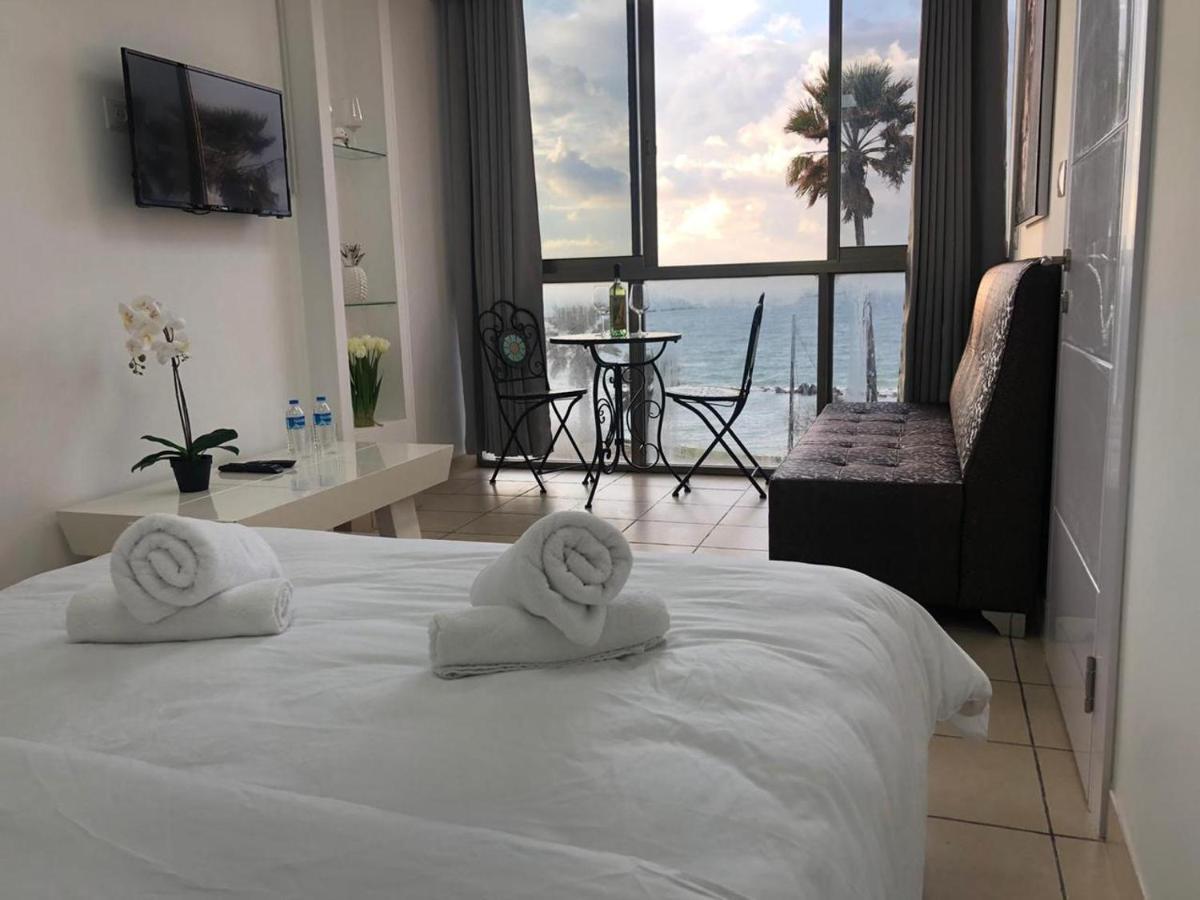 Sea Line Hotel From R&A Group Bat Yam Buitenkant foto