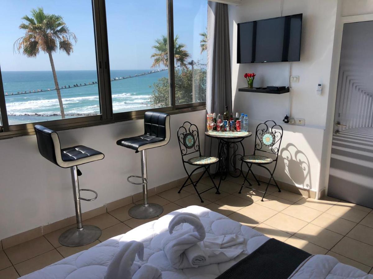 Sea Line Hotel From R&A Group Bat Yam Buitenkant foto
