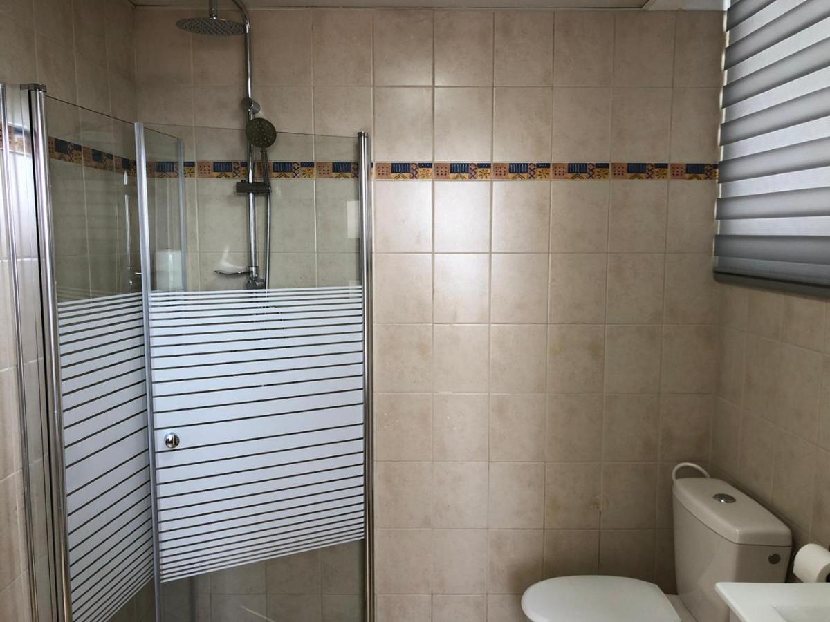 Sea Line Hotel From R&A Group Bat Yam Buitenkant foto